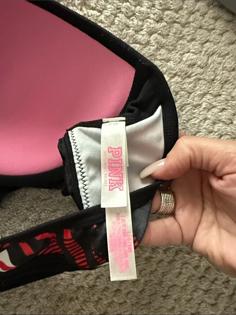 PINK Victoria's Secret Black, Red & White Graphic Racerback Sports Bra - Picture 3 of 3
